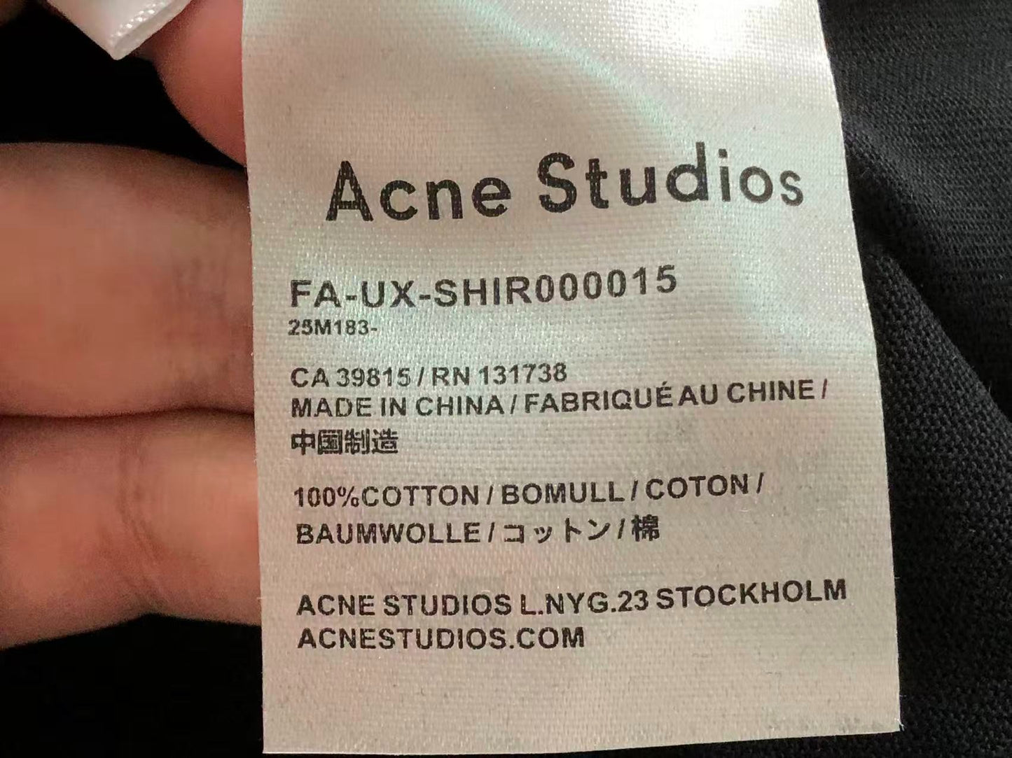 Camiseta Acne Studios Old English Logo Tee