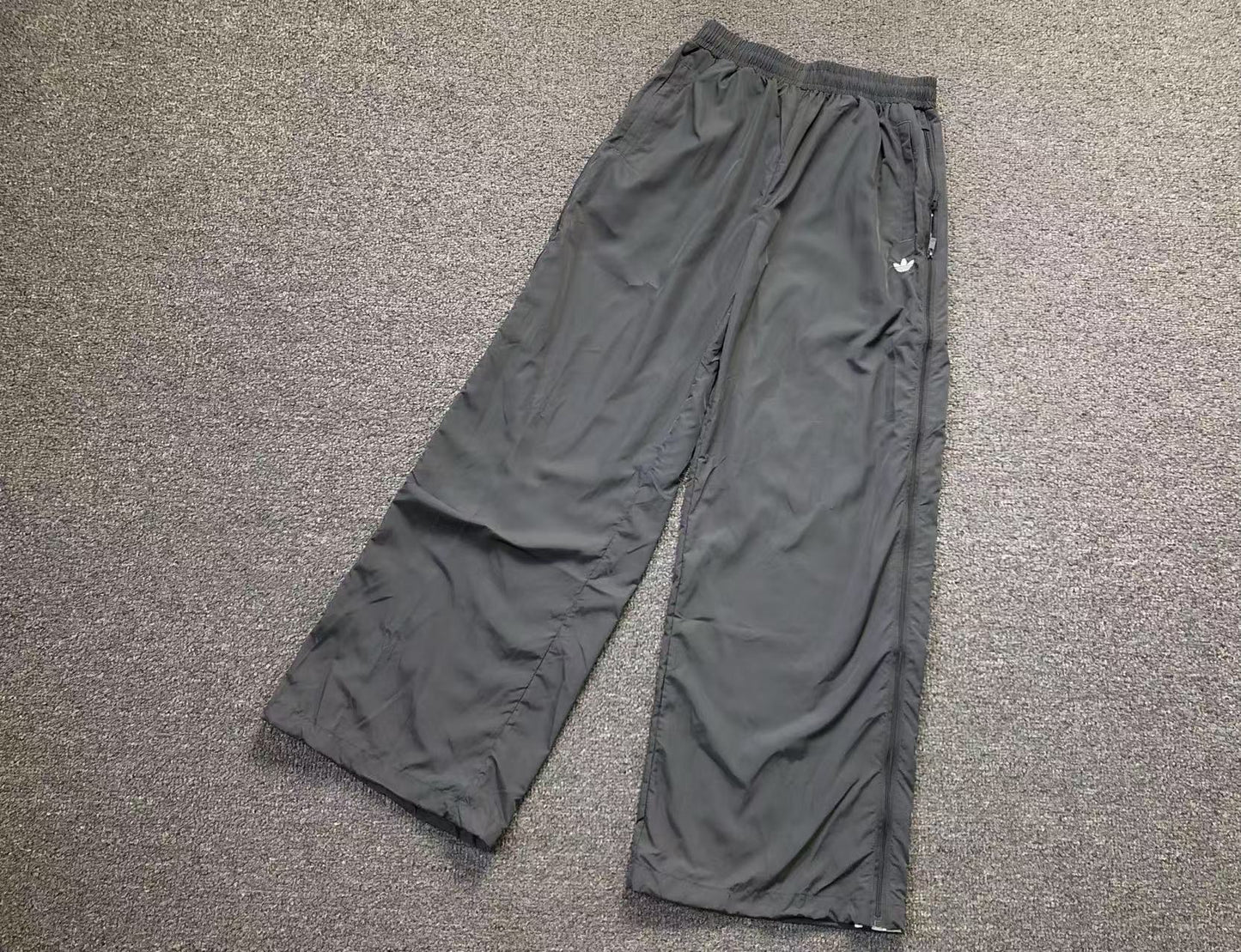 Conjunto Adidas Nylon Archive Tracksuit