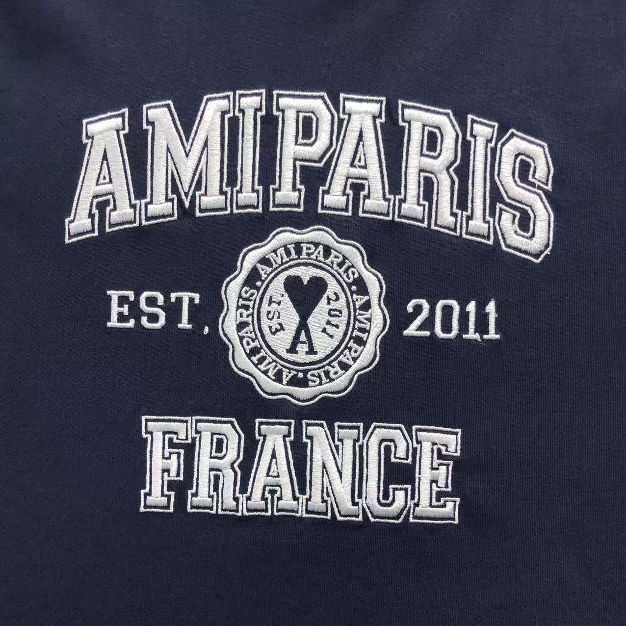 Camiseta AMI Paris Varsity Logo College