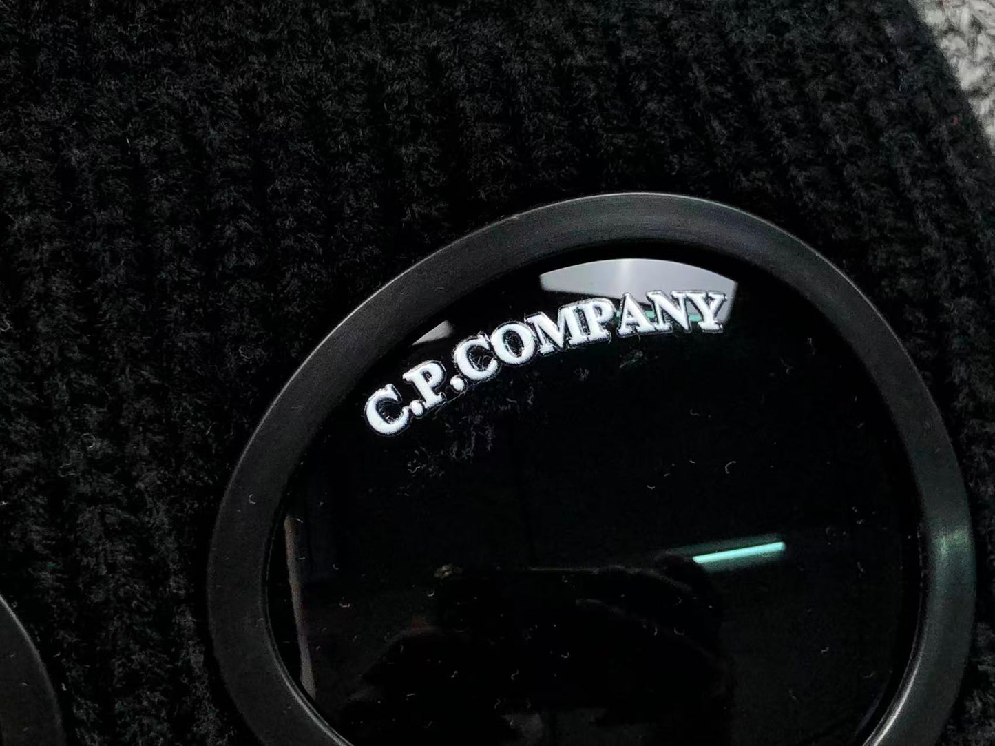 Gorro C.P Company Lens Knit Premium