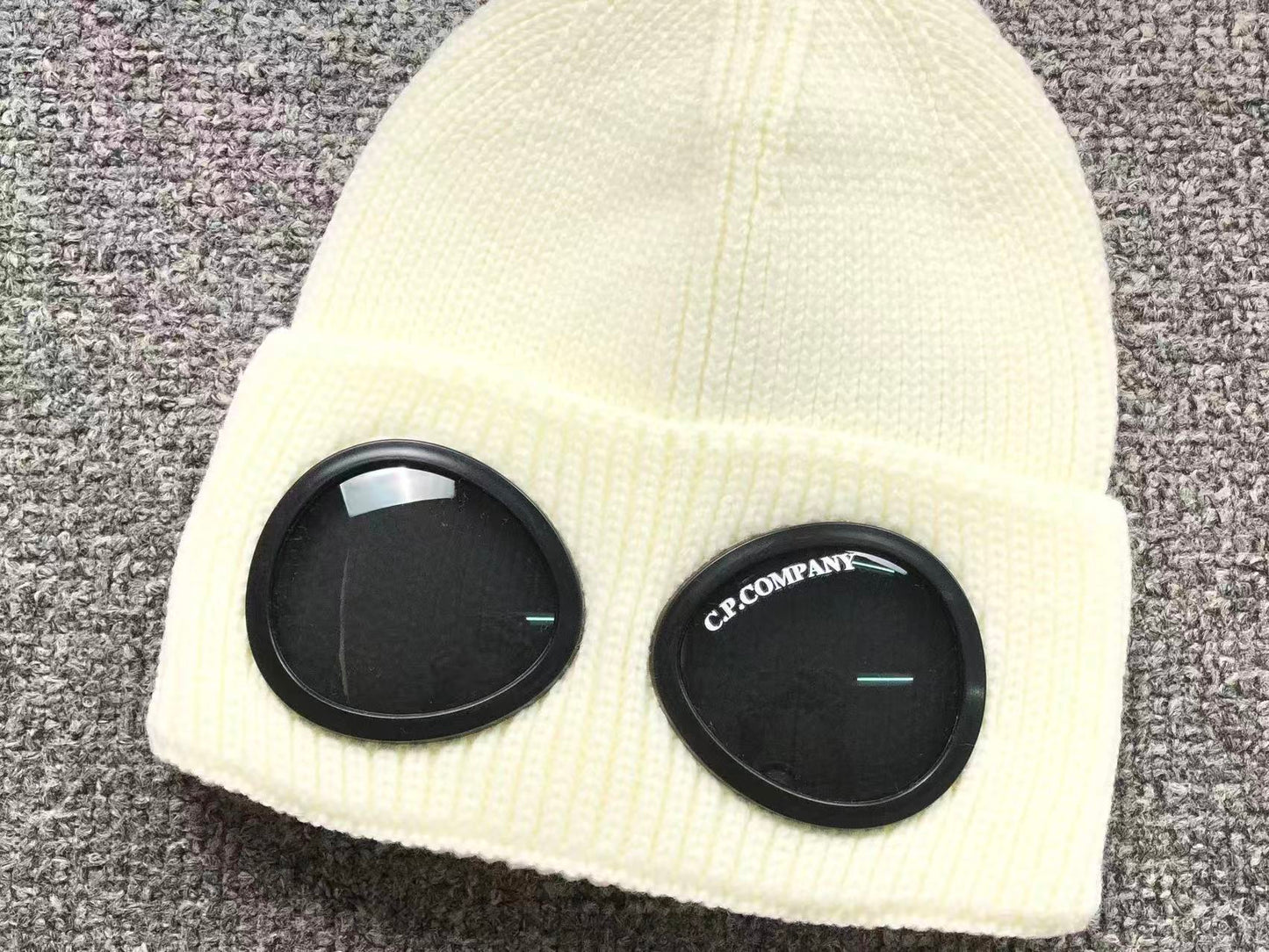 Gorro C.P Company Lens Knit Premium