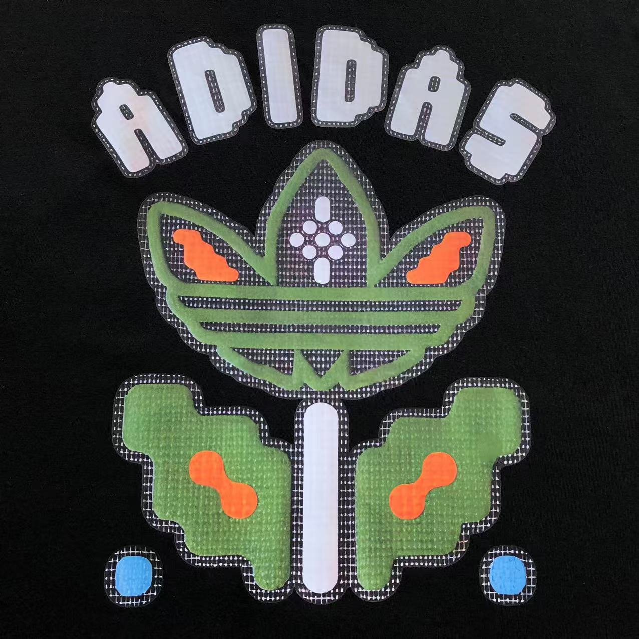 Camiseta Adidas Trefoil Bug