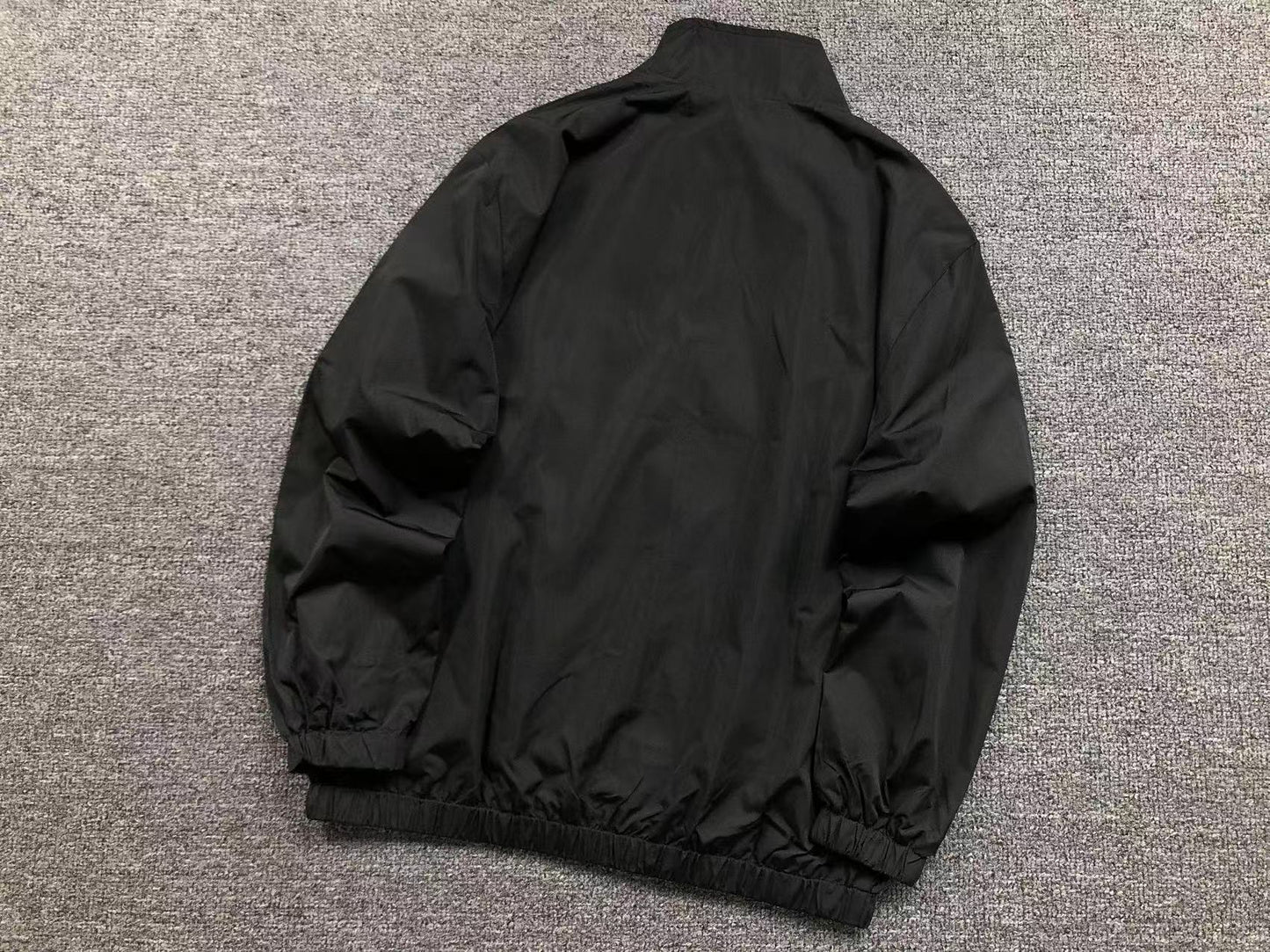 Jaqueta AMI Paris Windbreaker Logo Coração