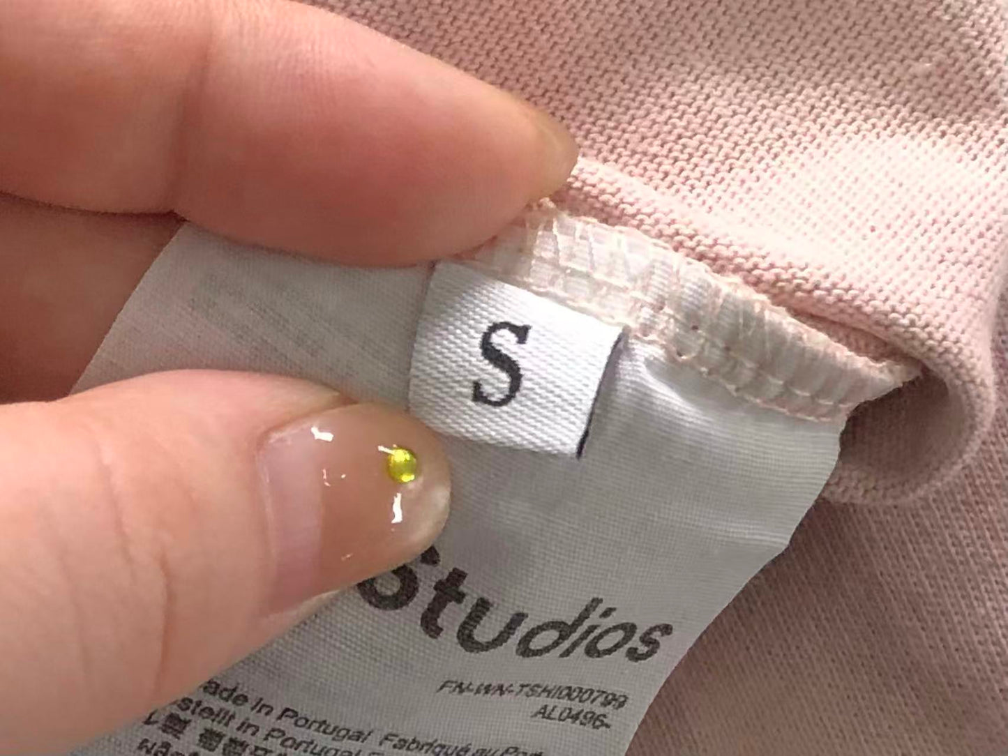 Camiseta Feminina Acne Studios Teddy Kiss
