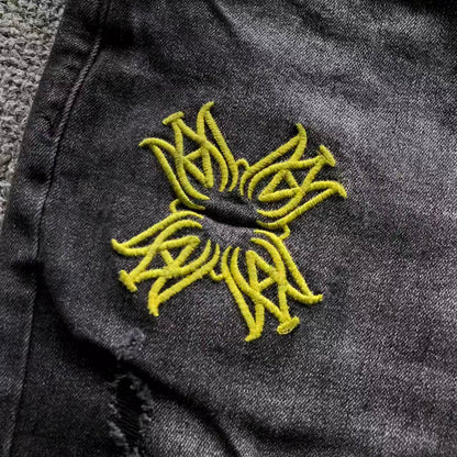 Calça AMIRI Multi Patch Black Destroyed Denim