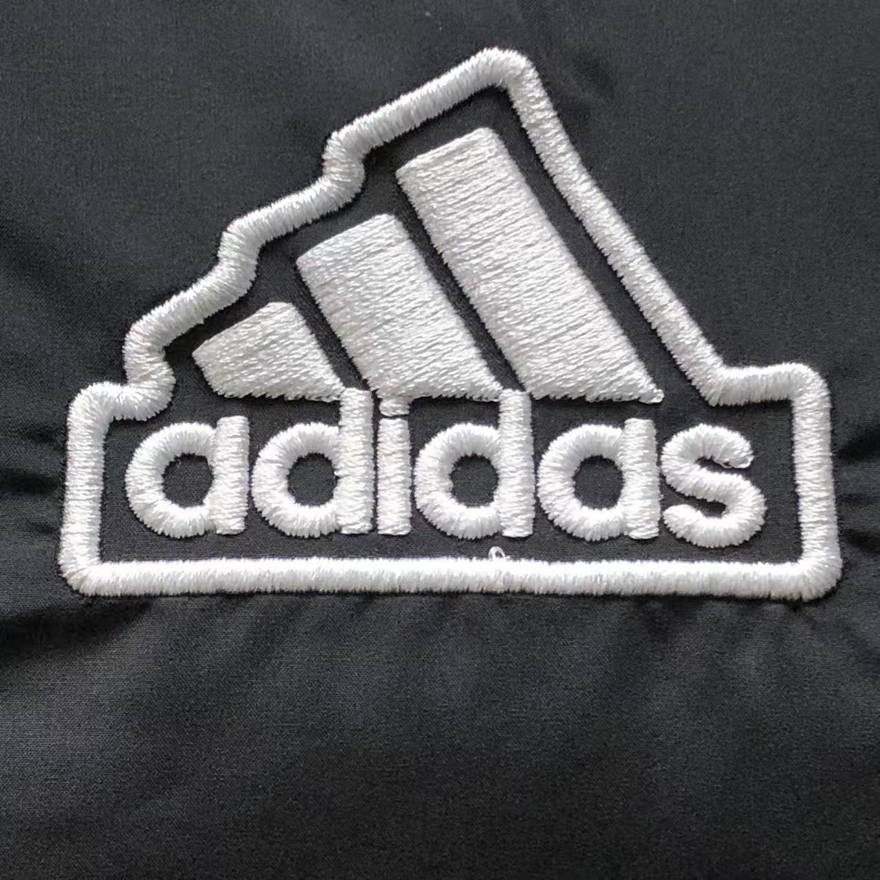 Jaqueta Puffer adidas Alpine Street