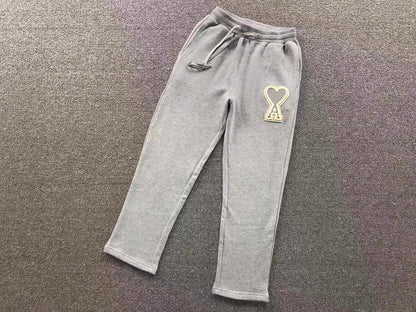 Calça Jogger AMI Paris Big Logo Heart Moletom