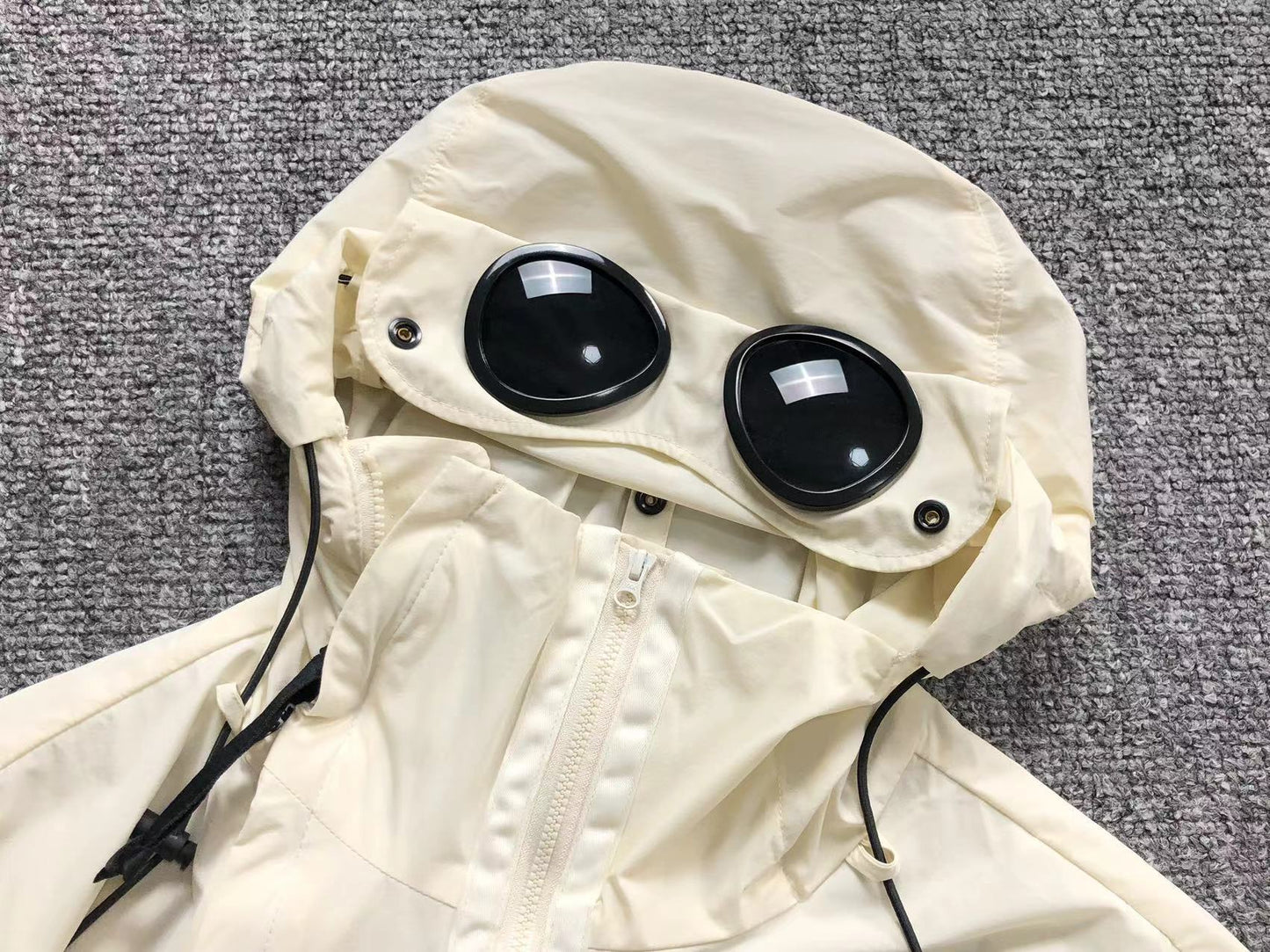 Jaqueta C.P. Company Tech Anorak Goggle Off White