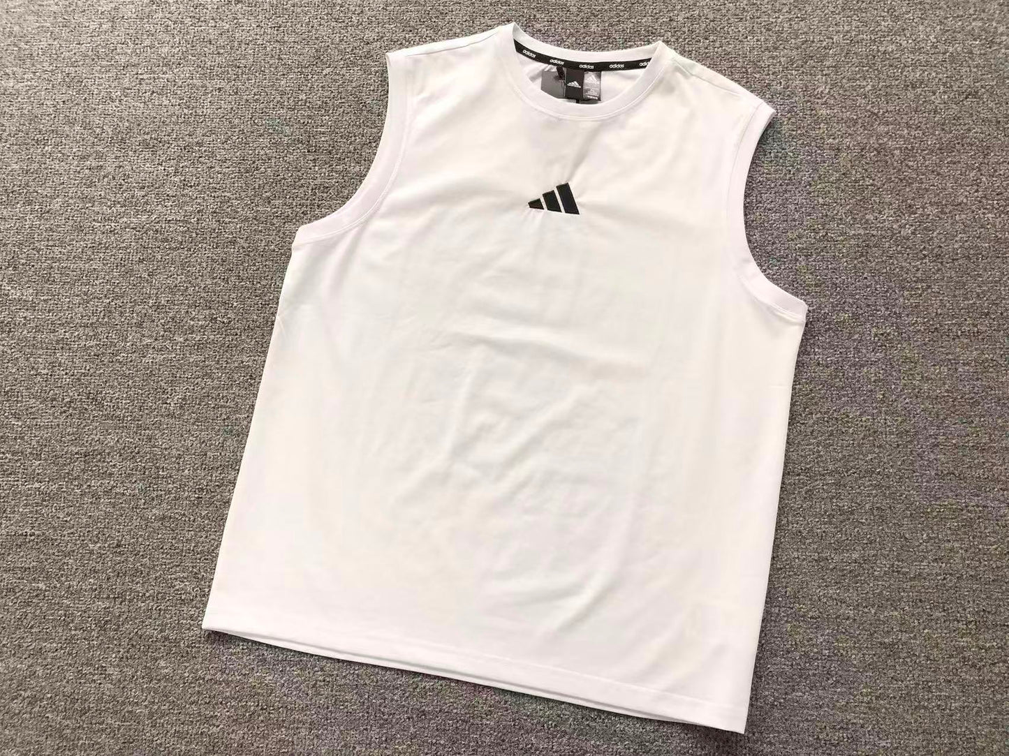 Regata Adidas Performance Minimal Logo