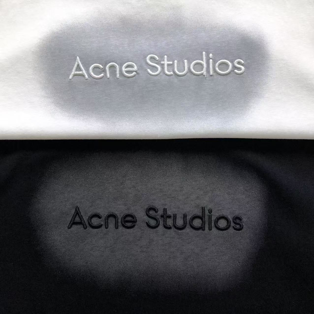 Camiseta Feminina Acne Studios Shadow Logo