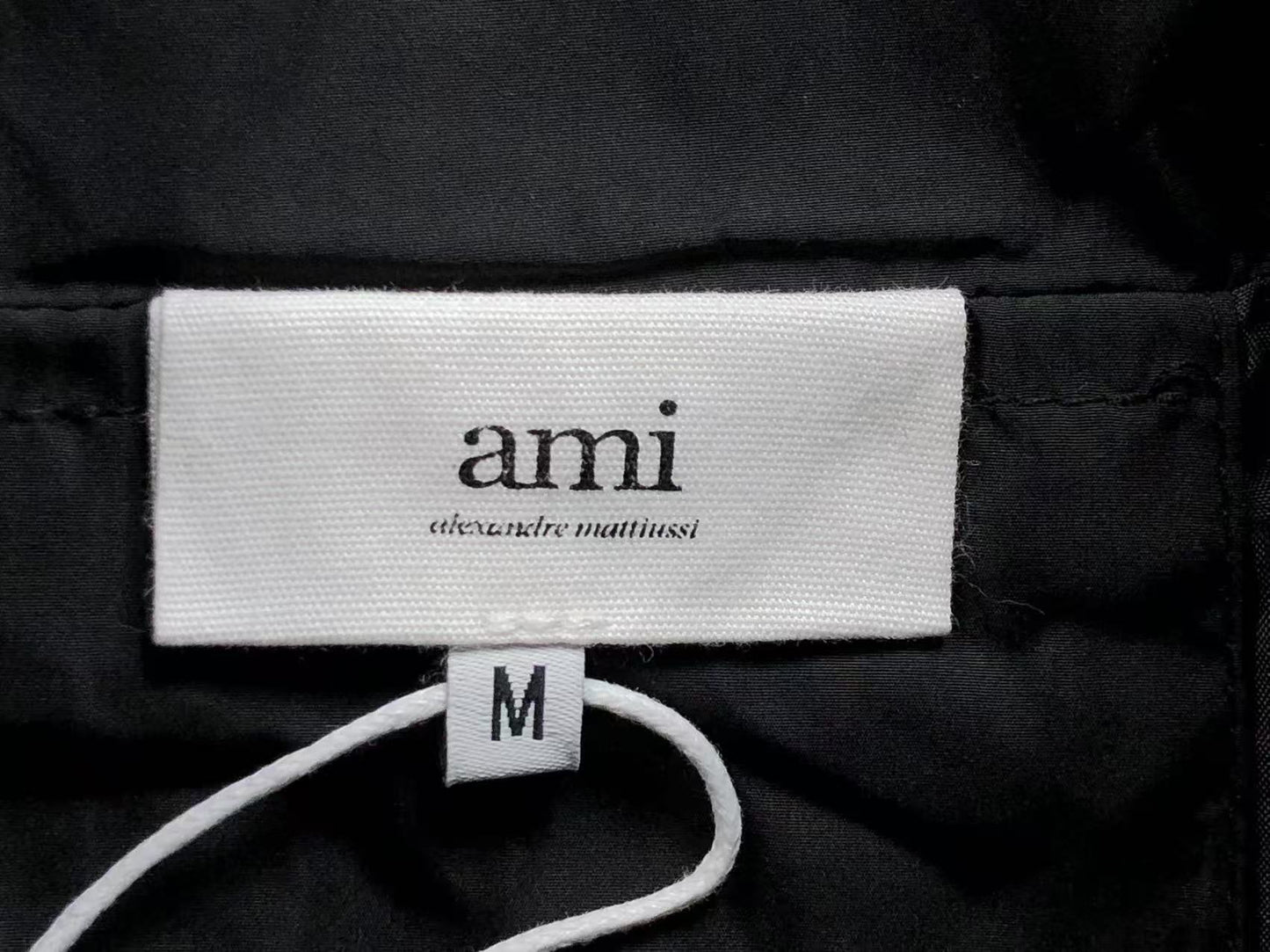 Jaqueta AMI Paris Windbreaker Logo Coração