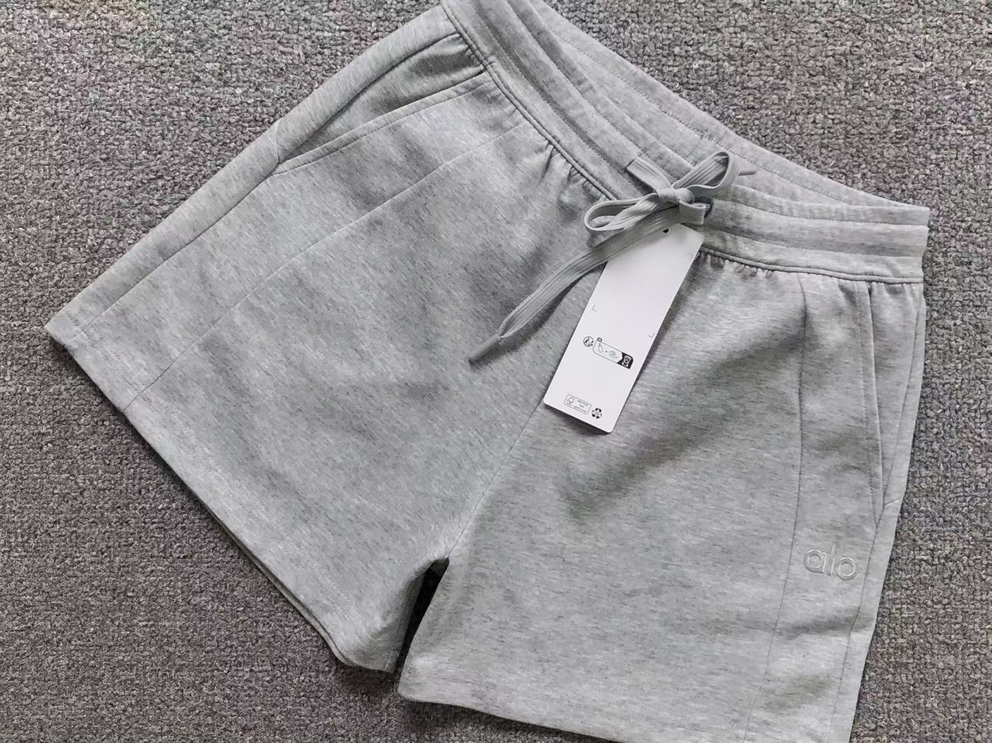 Short ALO Lounge Feminino