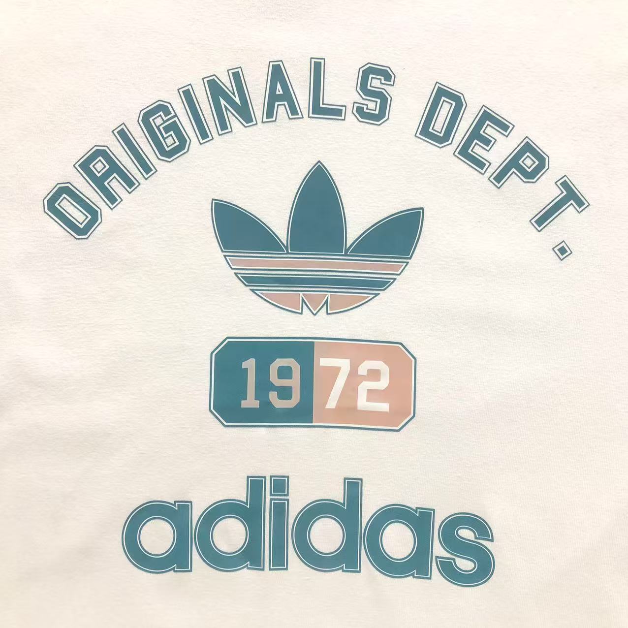 Camiseta Manga Longa Adidas Dept 1972 Vintage