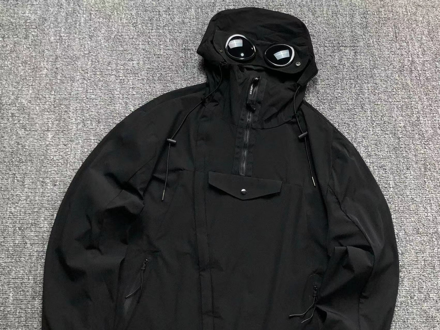 Jaqueta C.P. Company Tech Anorak Goggle Off White