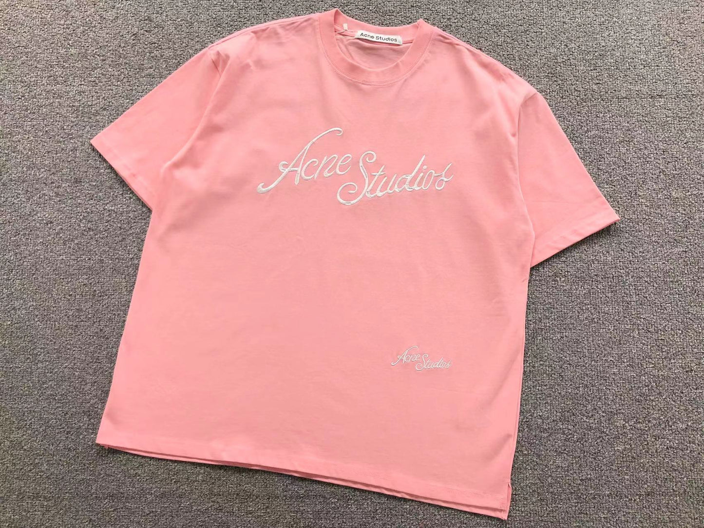 Camiseta Acne Studios Embroidered Script Logo