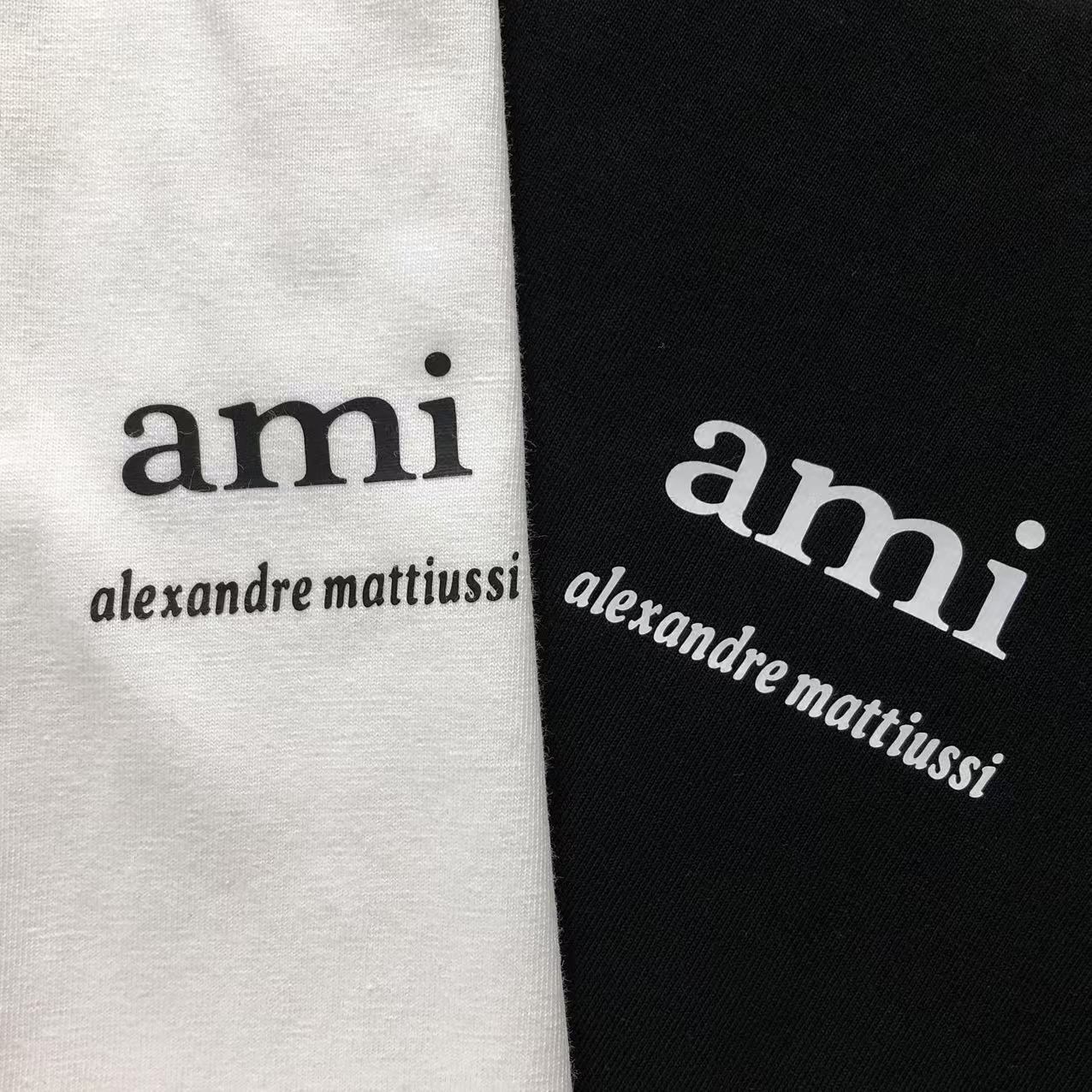 Camiseta AMI Paris Mini Signature Logo