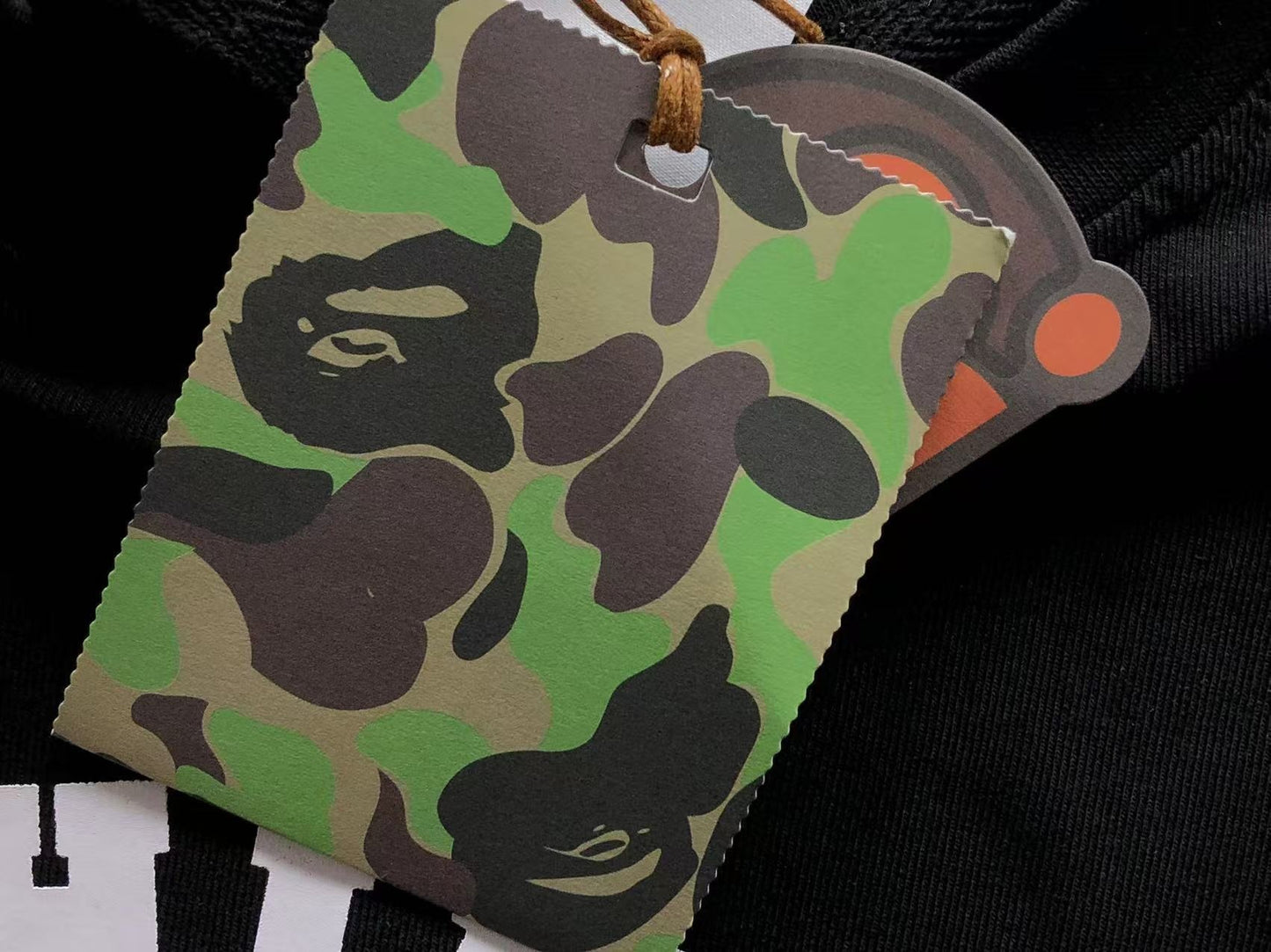Camiseta Adidas x BAPE College Logo