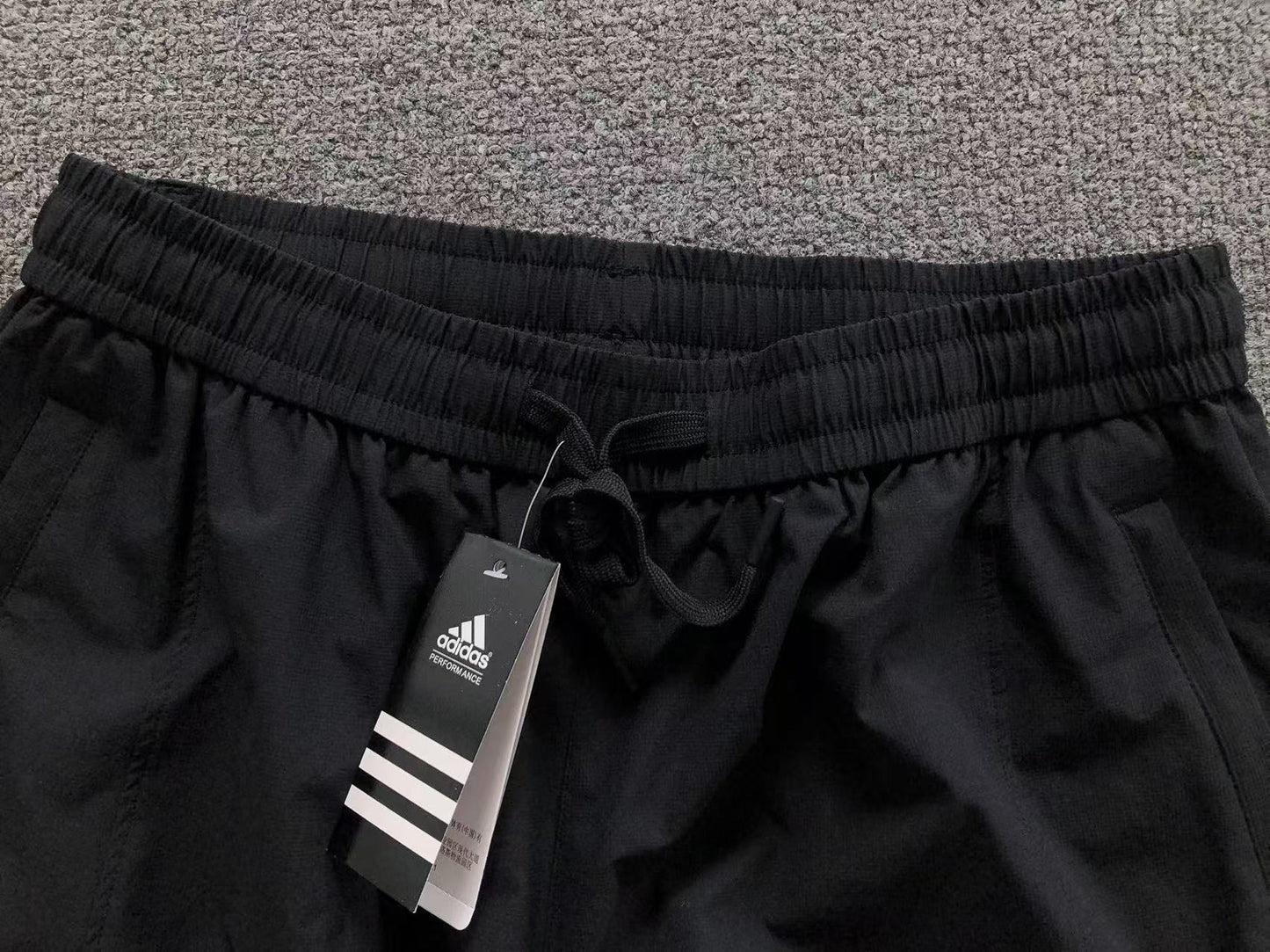 Short adidas Trek Cargo