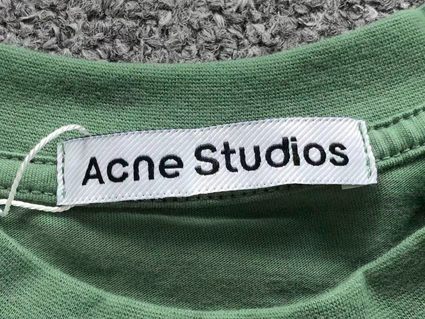 Camiseta Acne Studios Spray Heart