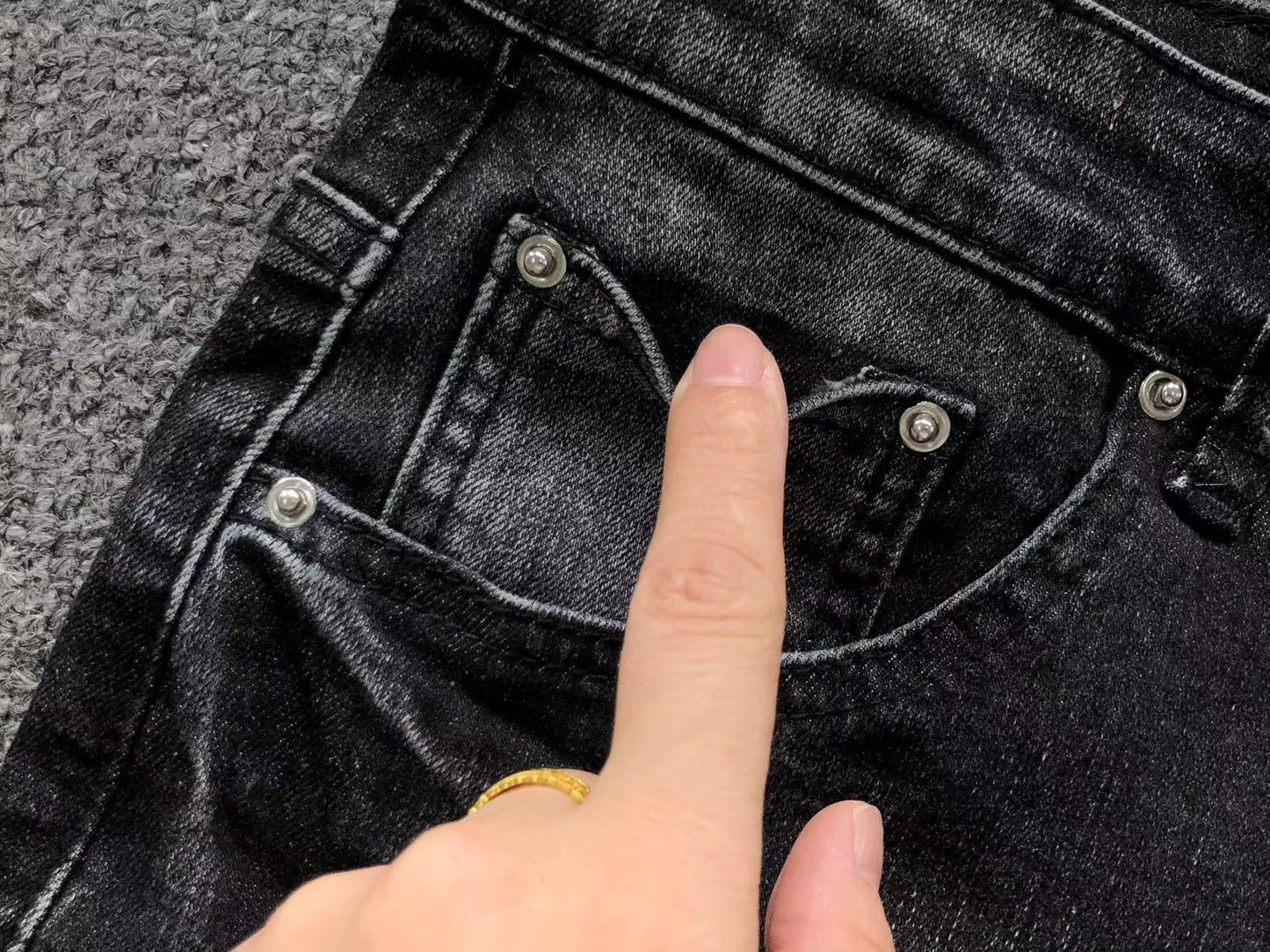 Calça AMIRI Signature Red Logo Jeans