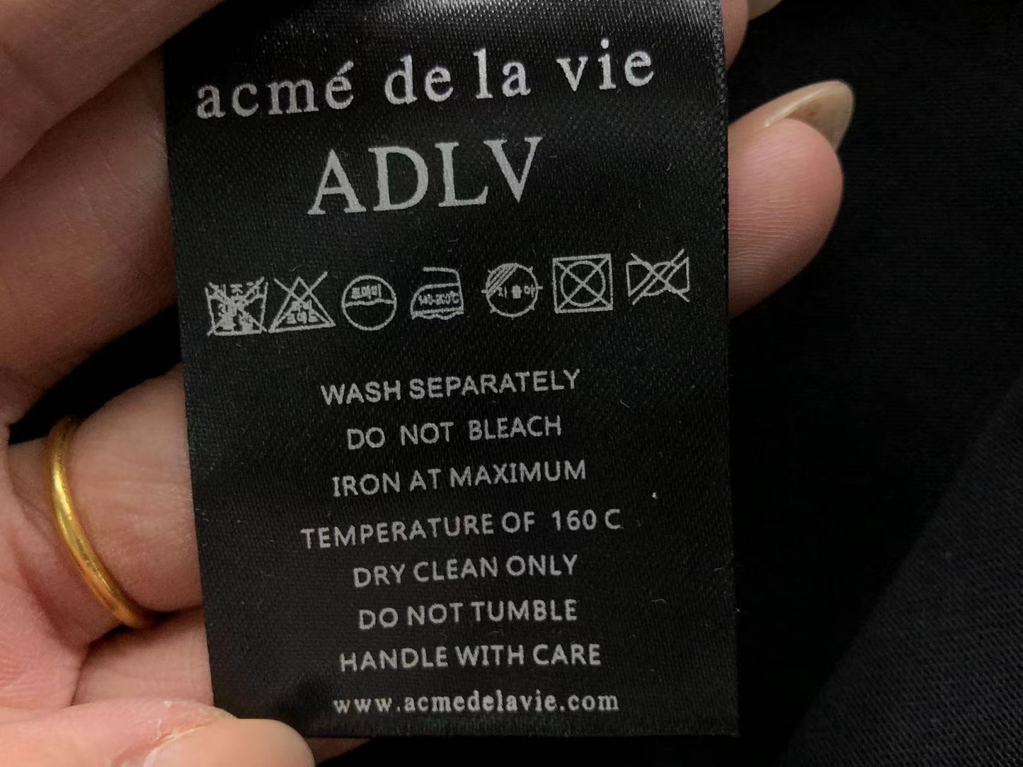 Camiseta ADLV Chill Room Graphic Tee