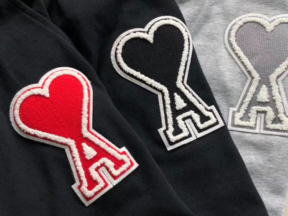 Short AMI Paris Big Heart Logo