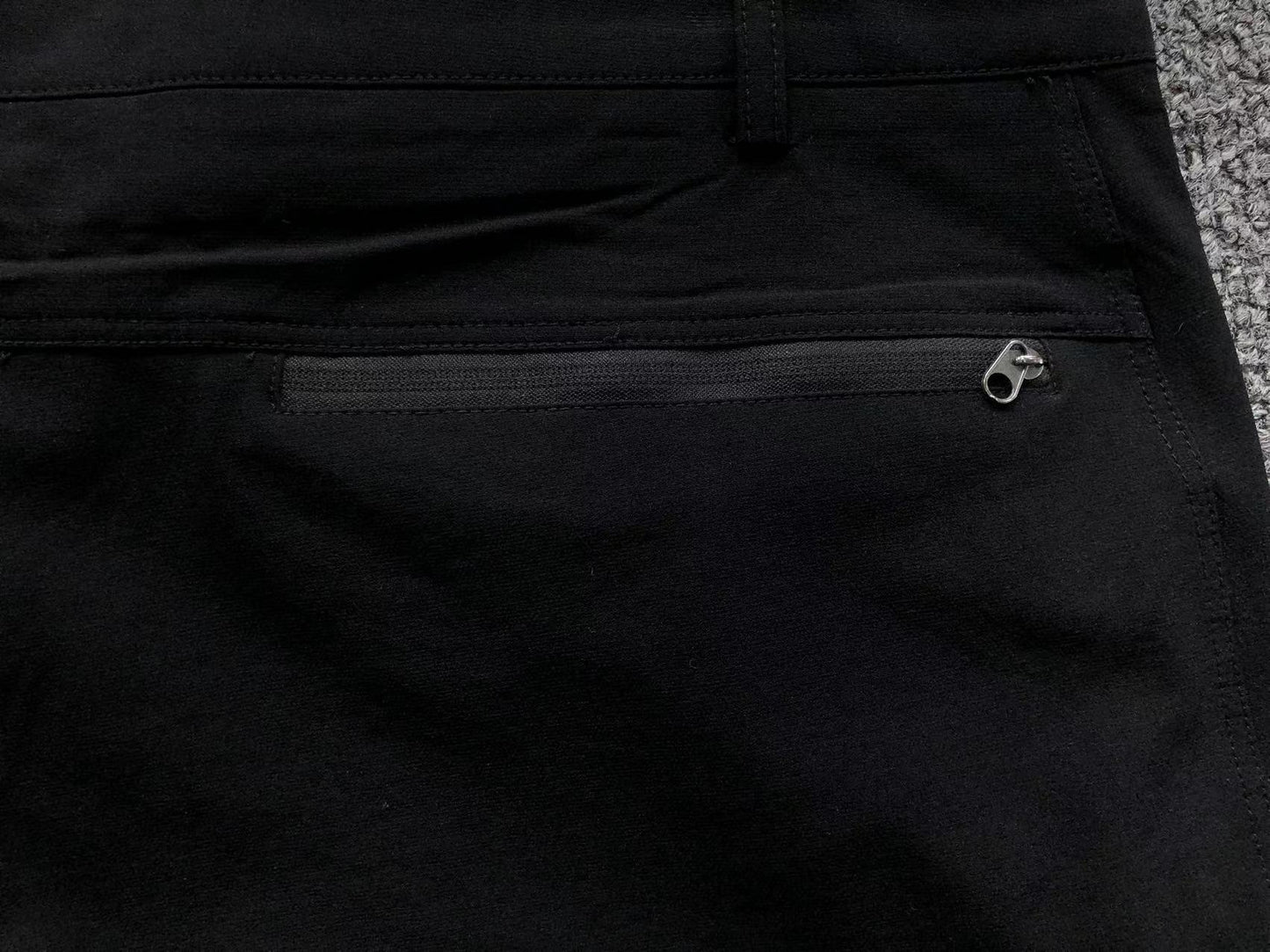 Calça Adidas Tech Utility Pants