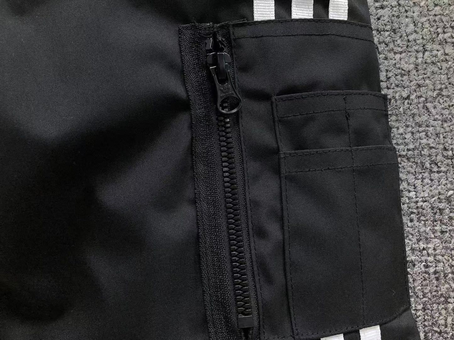 Jaqueta adidas MA-1 Archive Jacket