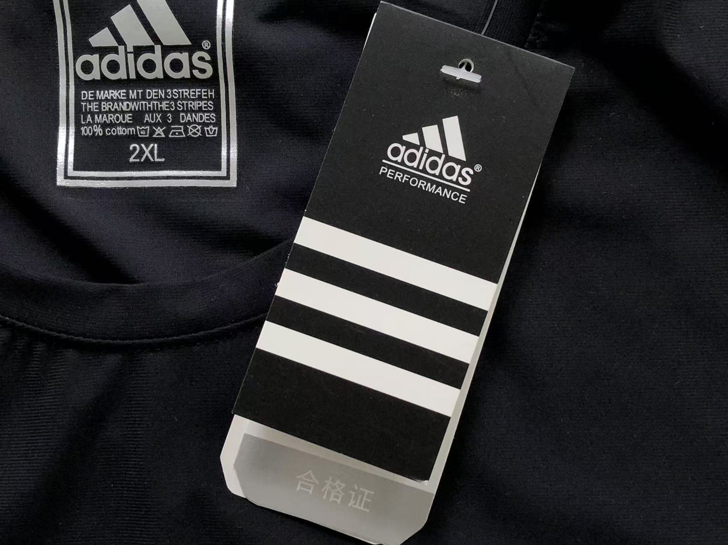 Camiseta Adidas Performance Essential