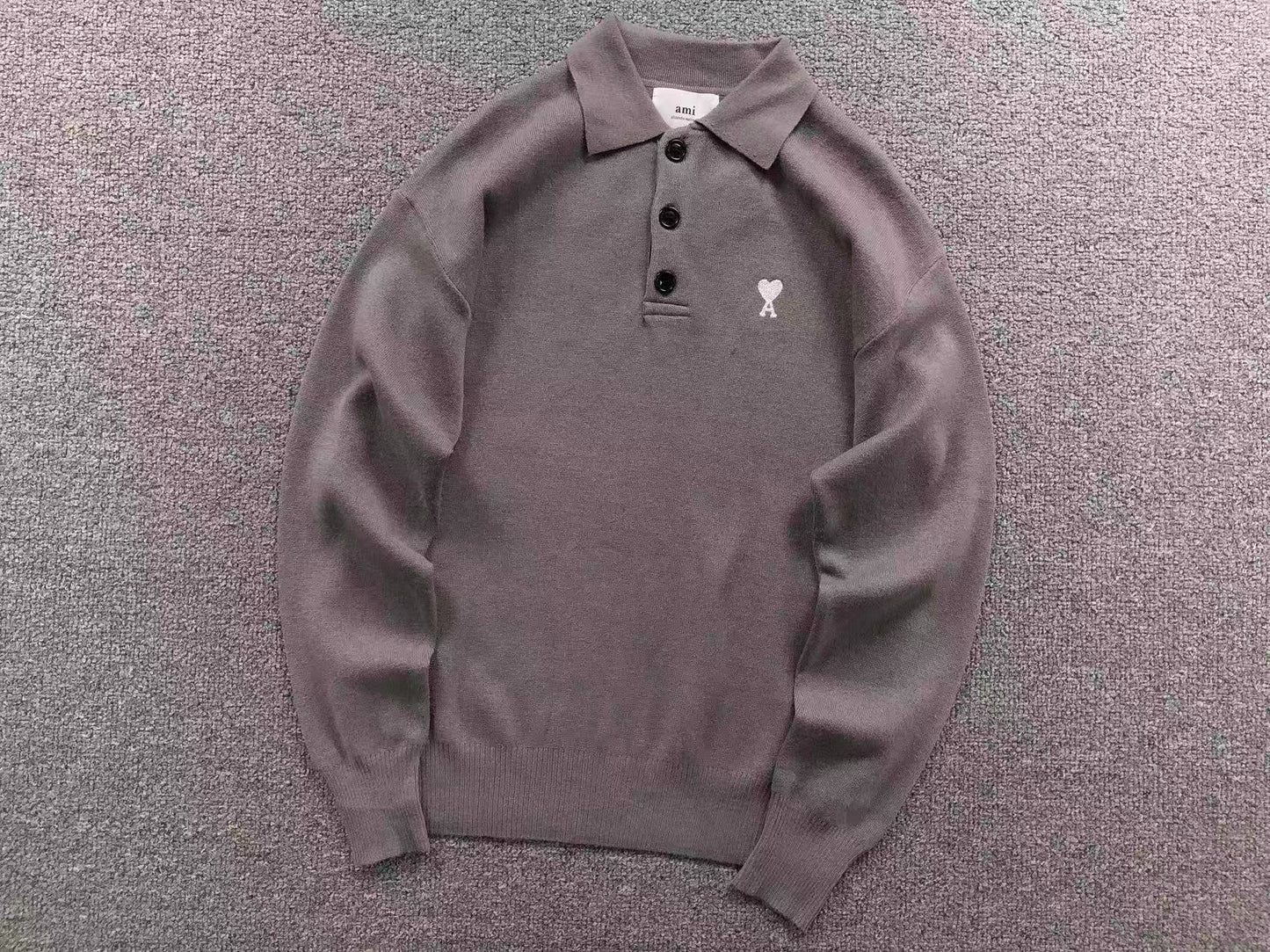 Suéter Polo AMI Paris Coração Minimal