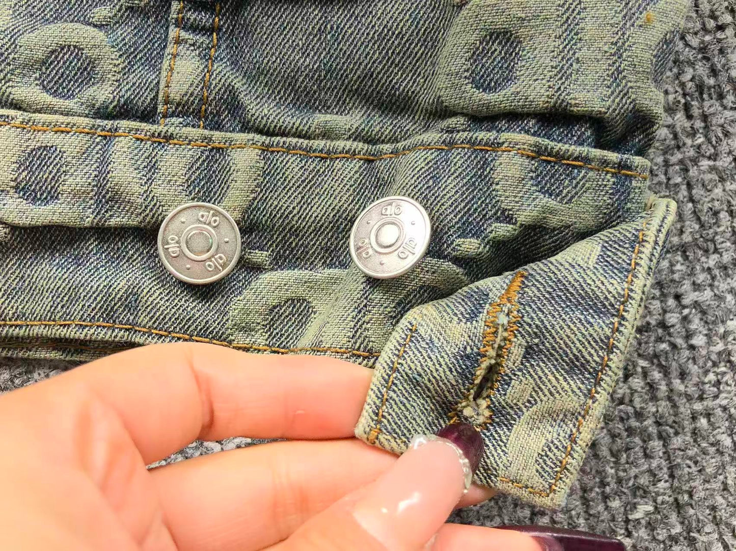 Conjunto Alo Jeans Logo All Over