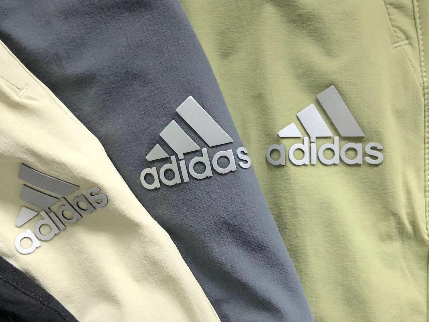 Calça Adidas Urban Utility Pants