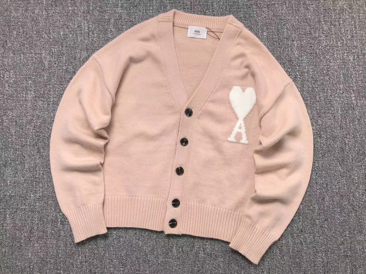 Suéter Cardigan AMI Paris