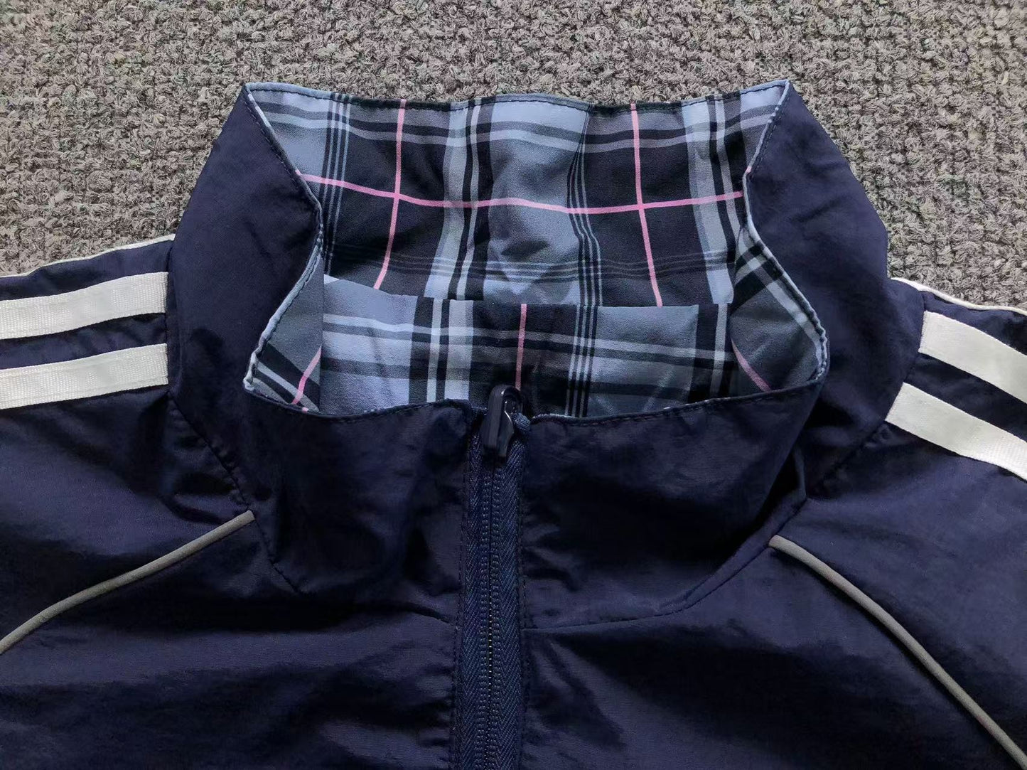 Jaqueta Adidas Reversible Plaid Track Jacket