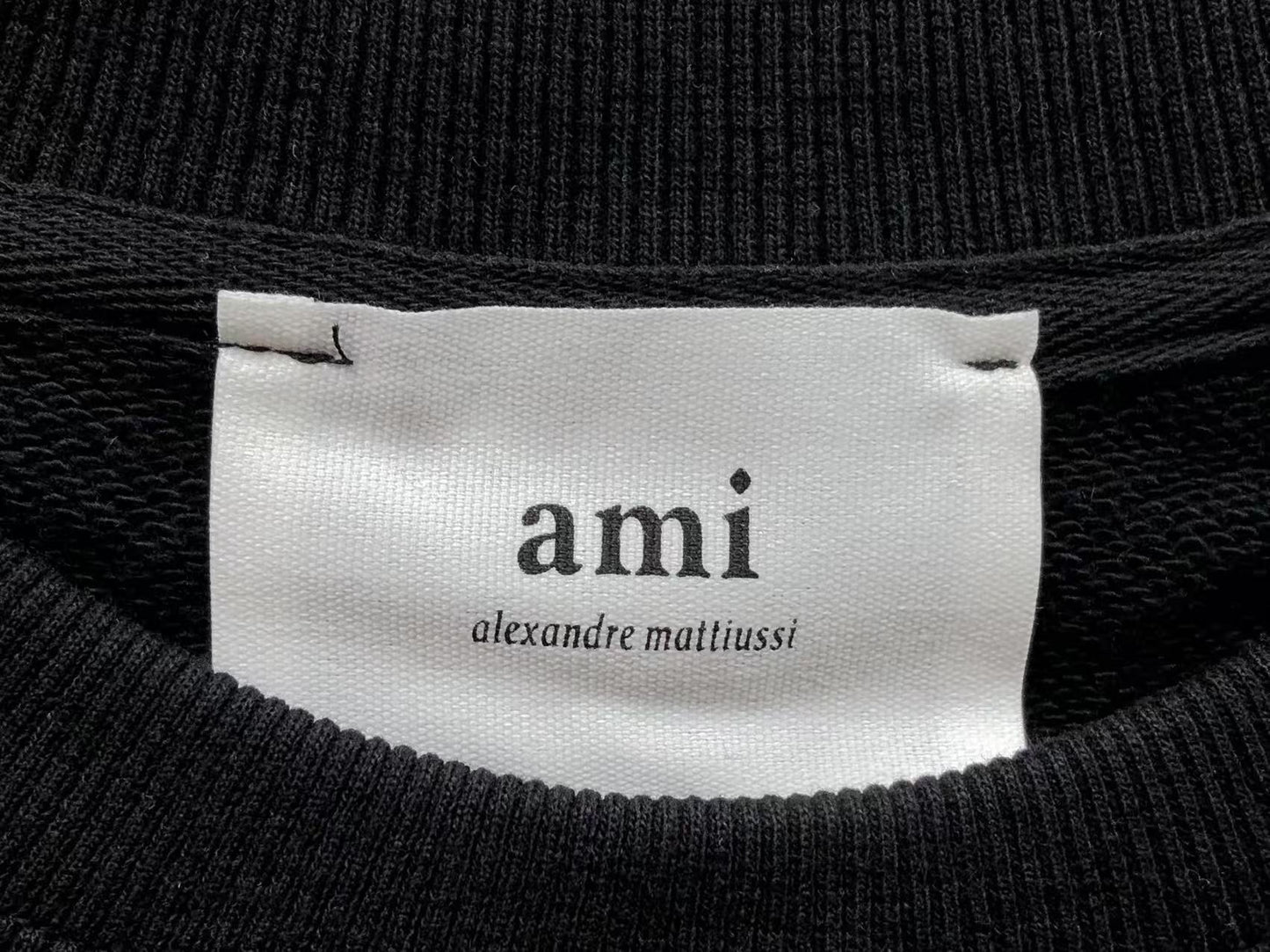 Moletom AMI Paris Ami de Cœur Crewneck