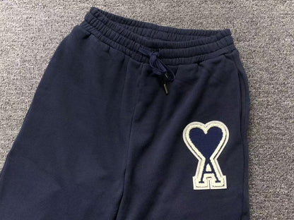 Short AMI Paris Big Heart Logo