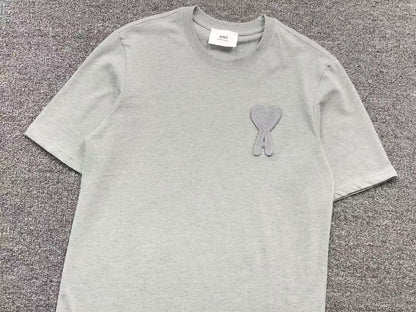 Camiseta AMI Paris Big Heart Embroidered