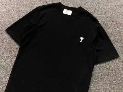 Camiseta AMI Paris Mini Heart Logo Minimal