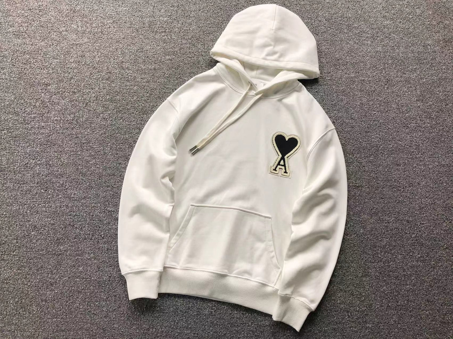 Moletom AMI Paris Ami de Cœur Hoodie Big Heart