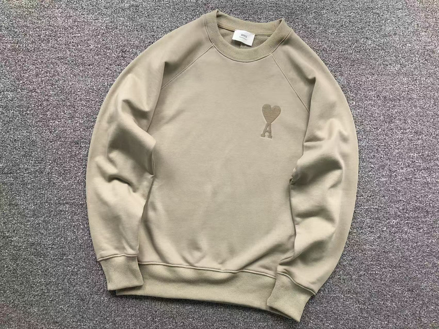 Moletom AMI Paris Ami de Cœur Crewneck