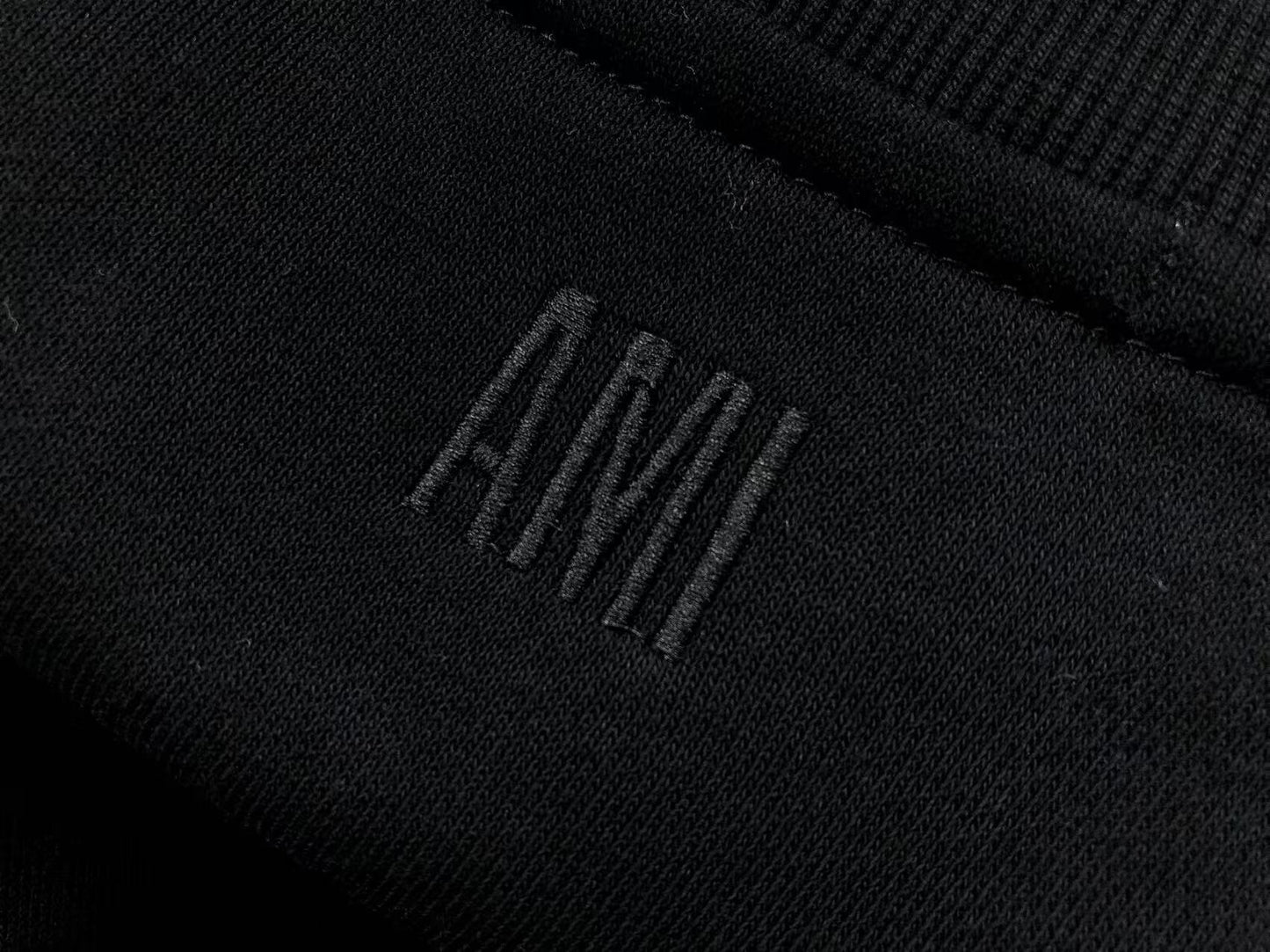 Moletom AMI Paris Crewneck Logo Ami de Cœur