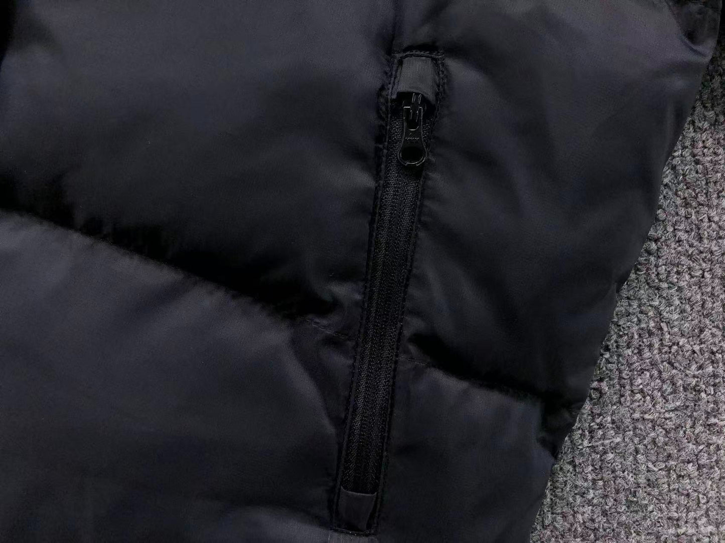 Jaqueta ALO puffer acolchoada Feminino