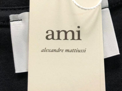 Camiseta AMI Paris Logo Coração Mini Bordado