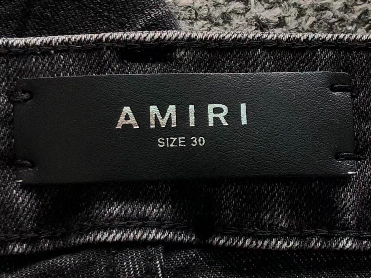 Calça AMIRI Multi Patch Black Destroyed Denim