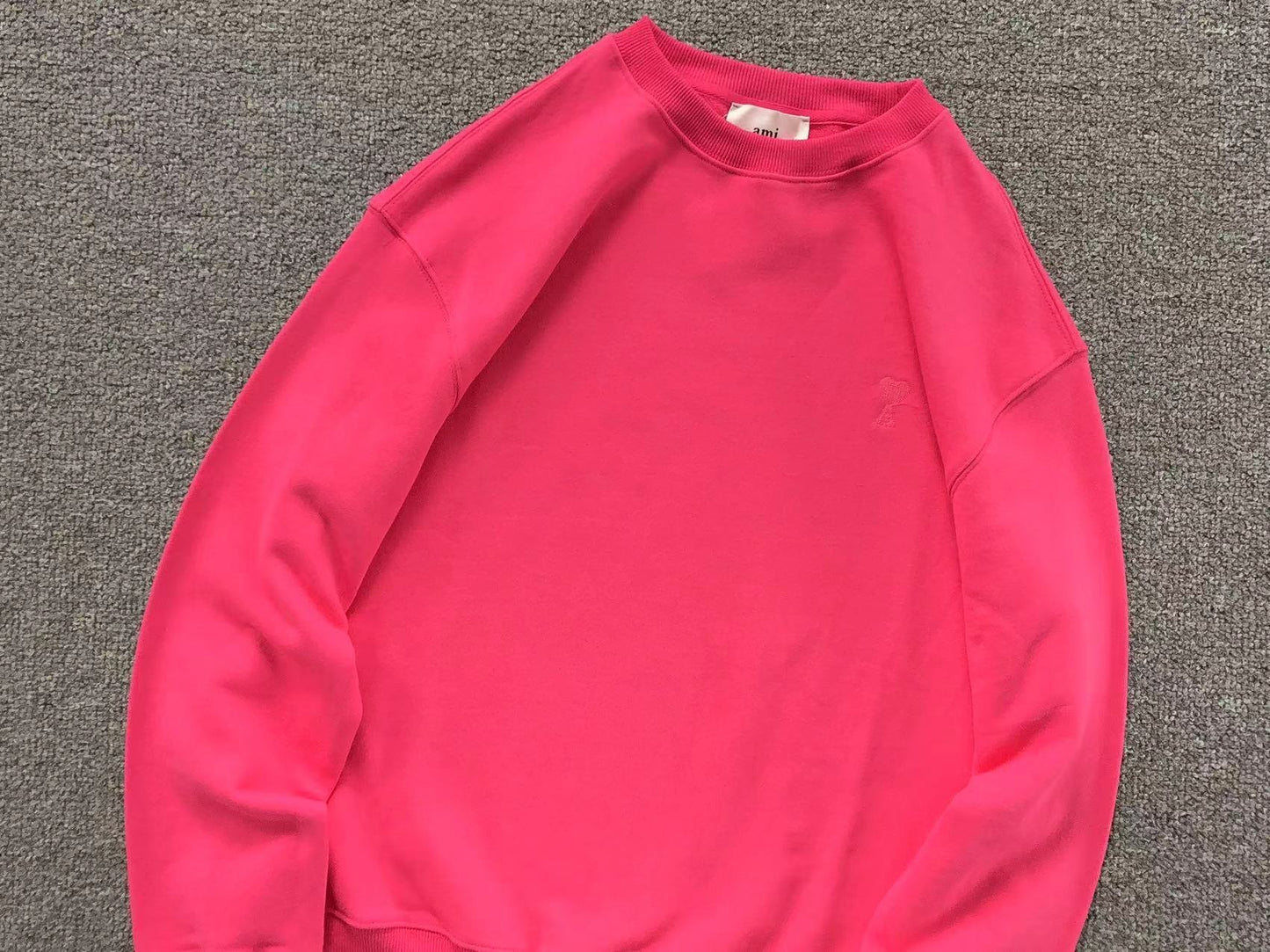 Moletom AMI Paris Crewneck Minimal Ami de Cœur