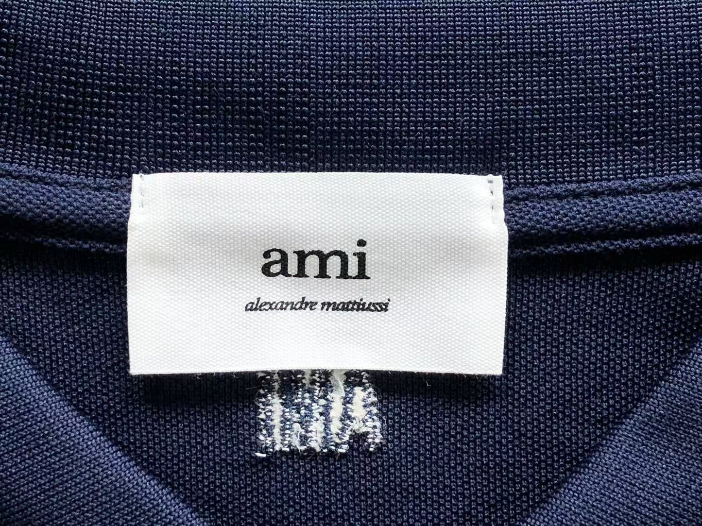 Camiseta Polo AMI Paris Mini Heart Logo Contrast Classic