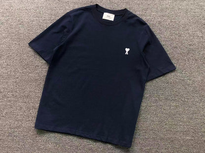 Camiseta AMI Paris Mini Heart Logo Minimal