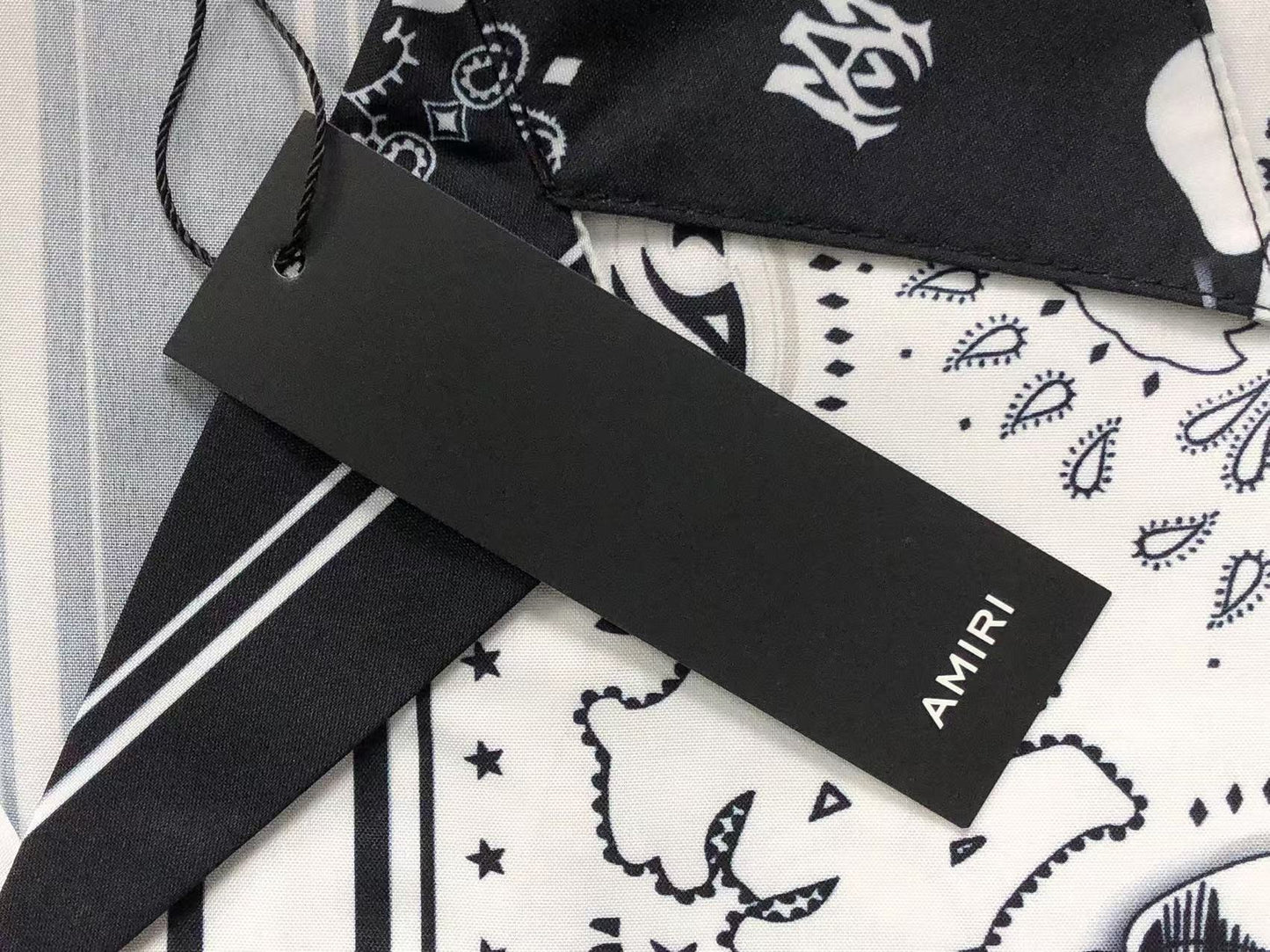Conjunto AMIRI Monochrome Garden