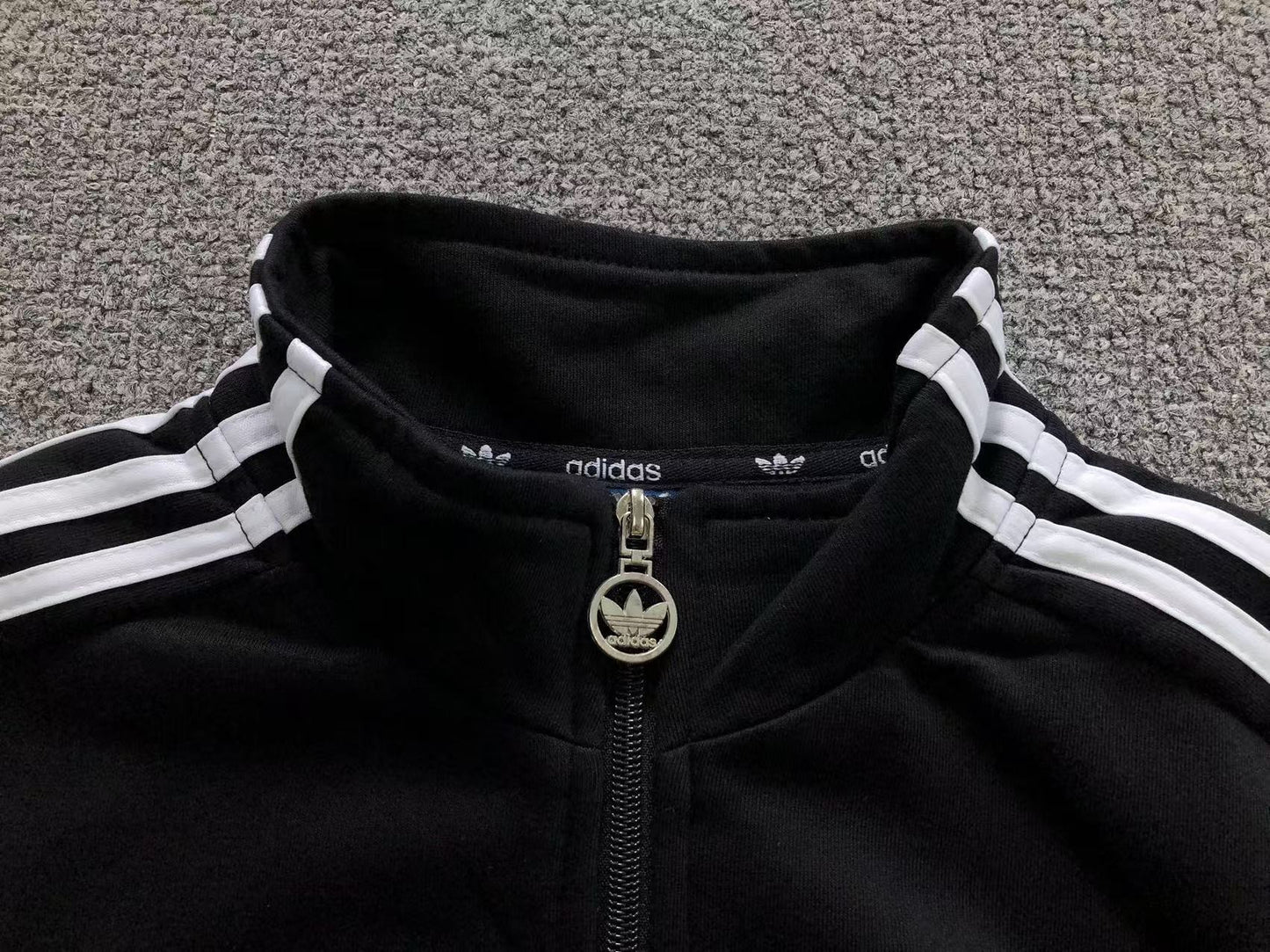 Conjunto Adidas Emerald Core