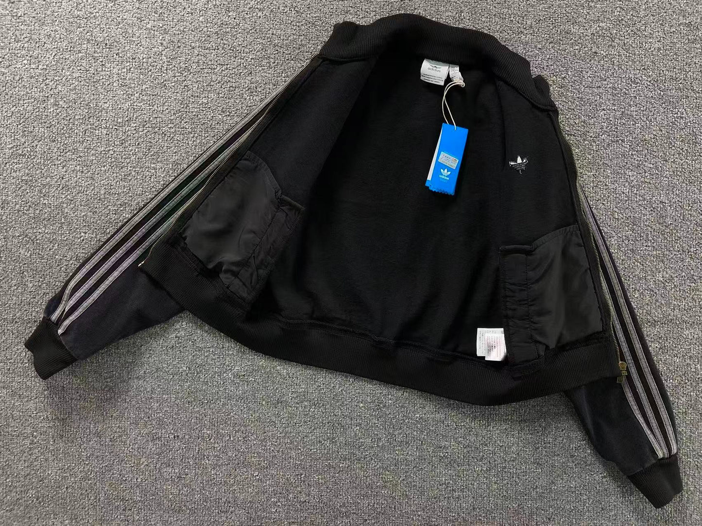 Jaqueta Adidas Washed Denim Archive